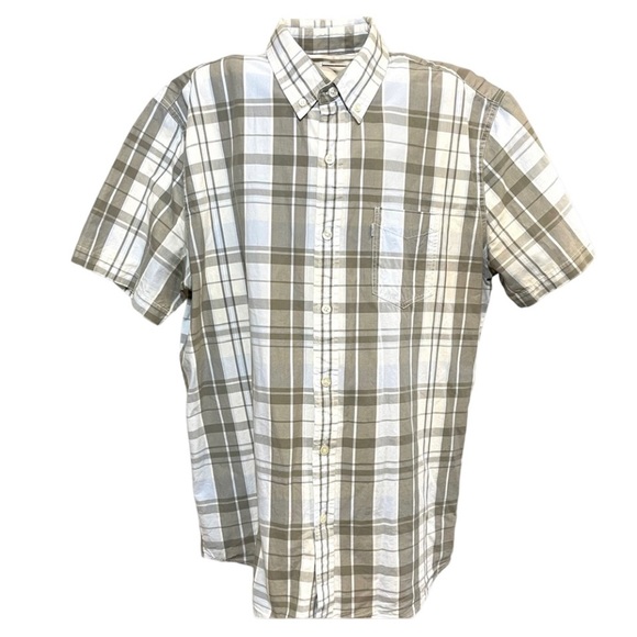 LEVI’S short sleeve button up shirt. Perfect condition. - Picture 1 of 4